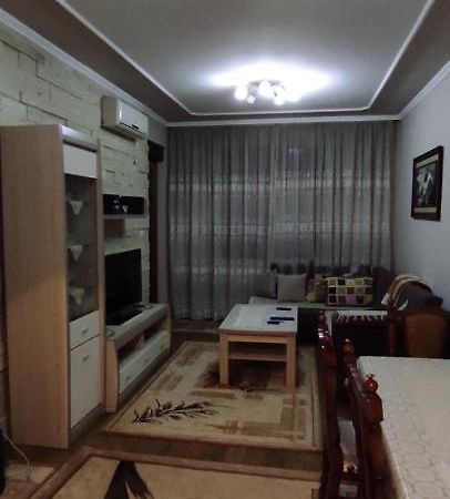 Appartement Apartman Tanya à Podgorica Extérieur photo