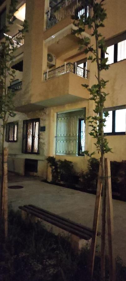 Appartement Apartman Tanya à Podgorica Extérieur photo