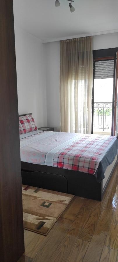 Appartement Apartman Tanya à Podgorica Extérieur photo